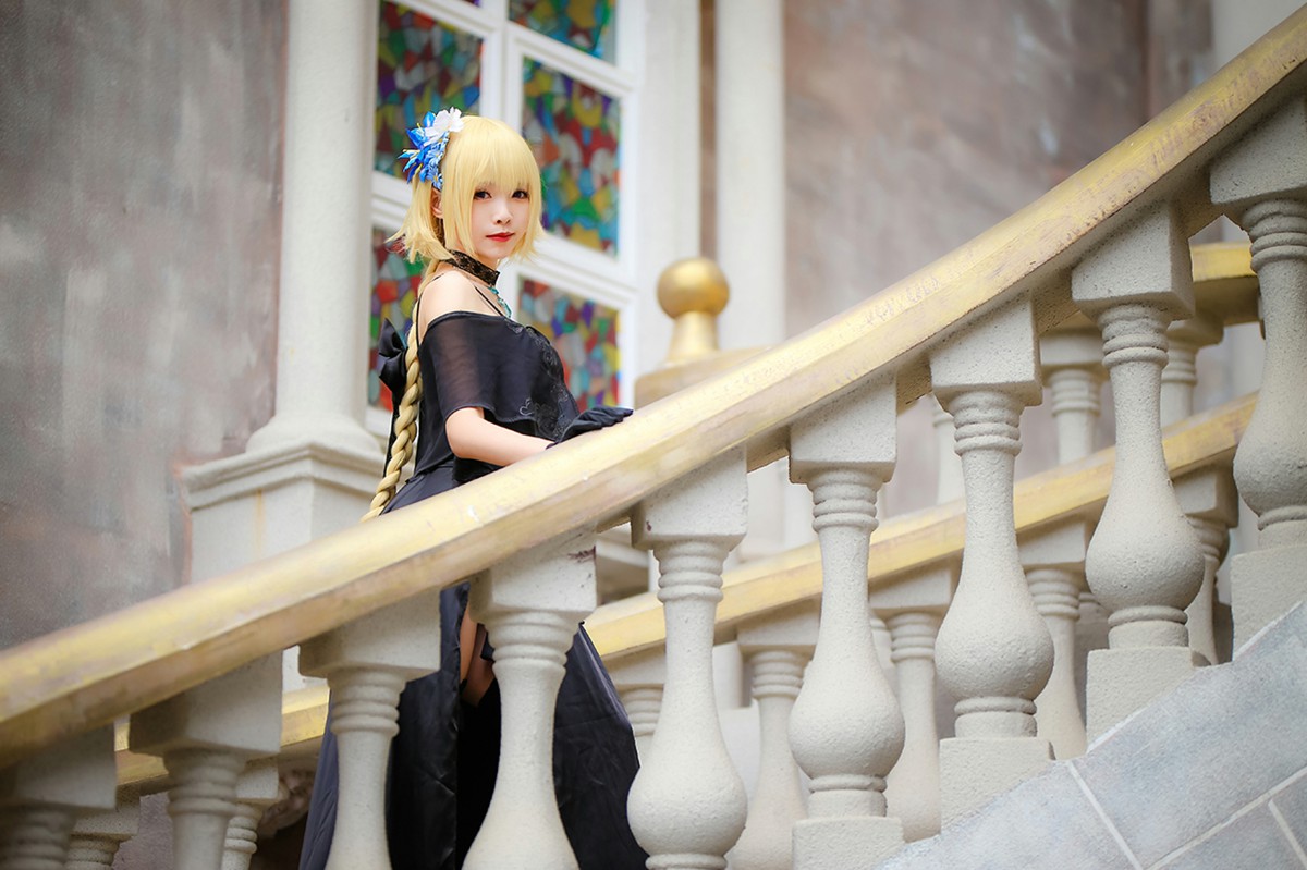 [Cosplay]拜见女王陛下 – COSPLAY