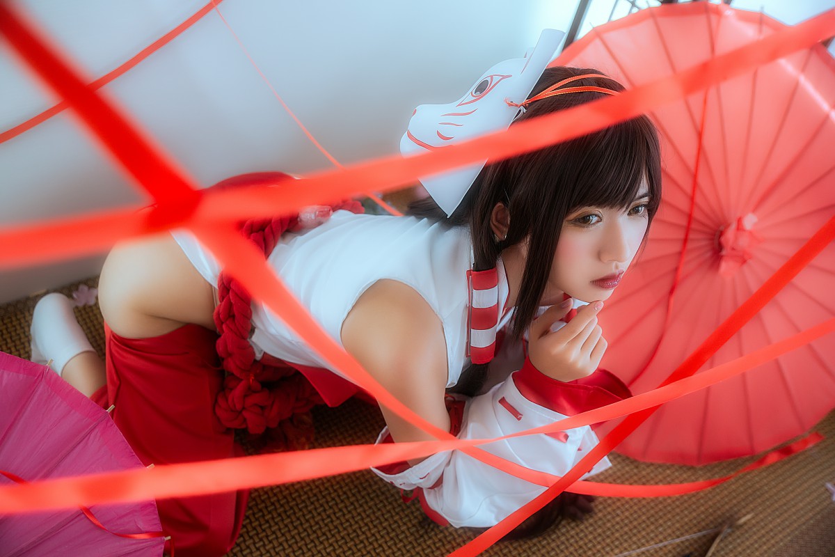 [Cosplay]鳗鱼霏儿 – 巫女 – COSPLAY