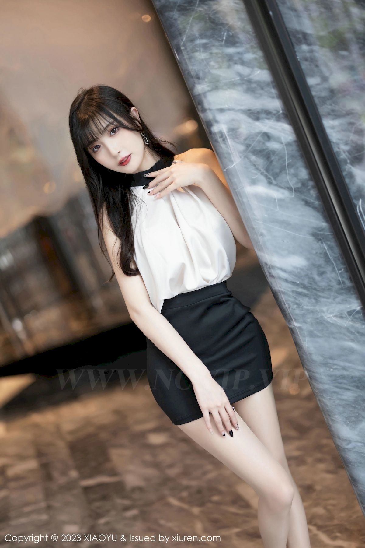 [XIAOYU语画界] VOL.1013 模特林星阑 – 浅色上衣+黑色短裙性感写真