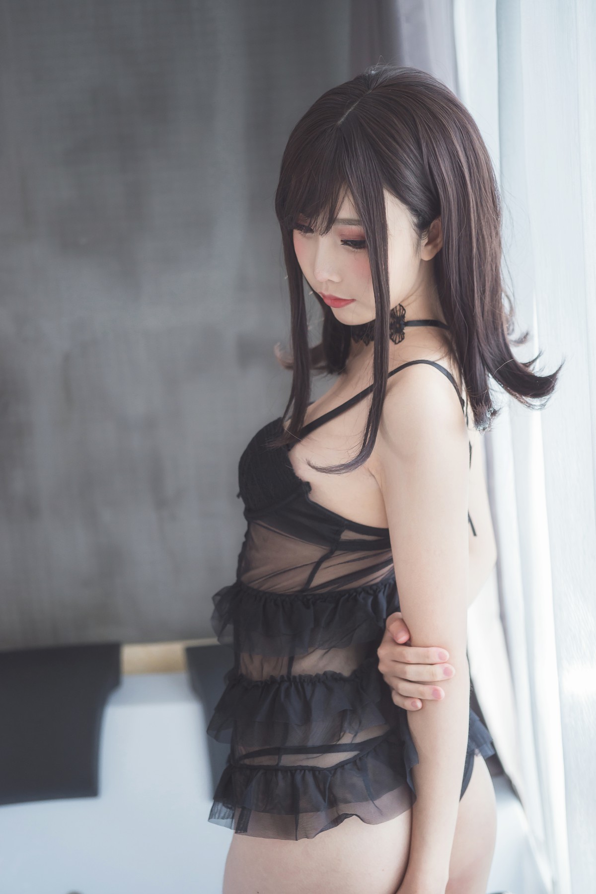 [Cosplay]面饼仙儿 – 脑内少女 黑色束衣 – COSPLAY