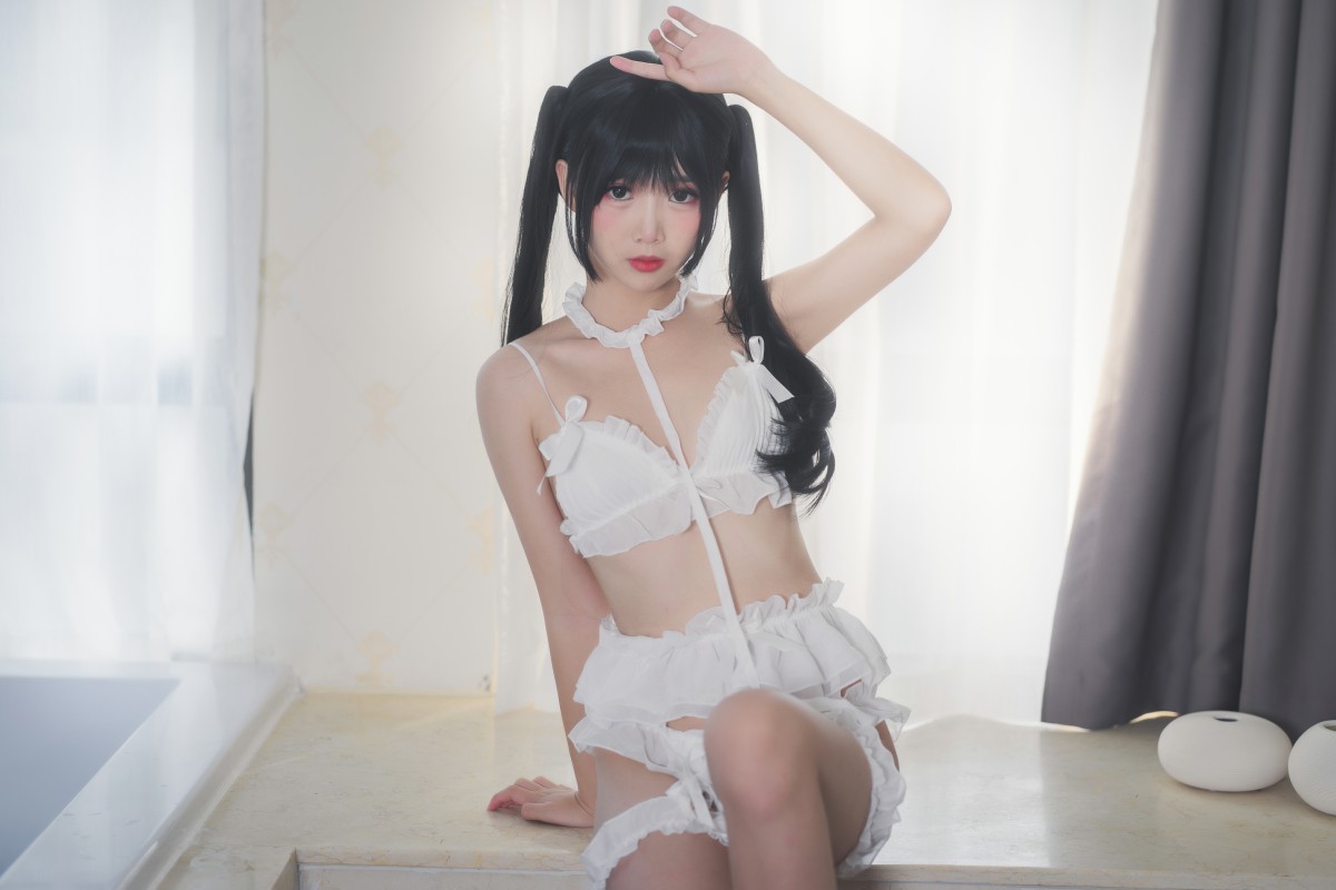[Cosplay]面饼仙儿 – 脑内少女 白内衣 – COSPLAY