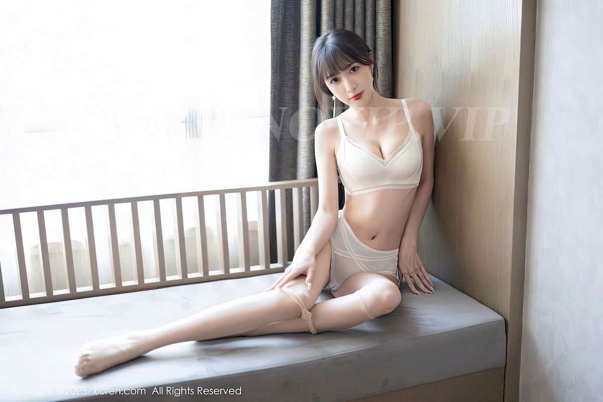 [XiuRen秀人网] No.6236 模特林星阑 – 连衣短裙+原色丝袜性感写真