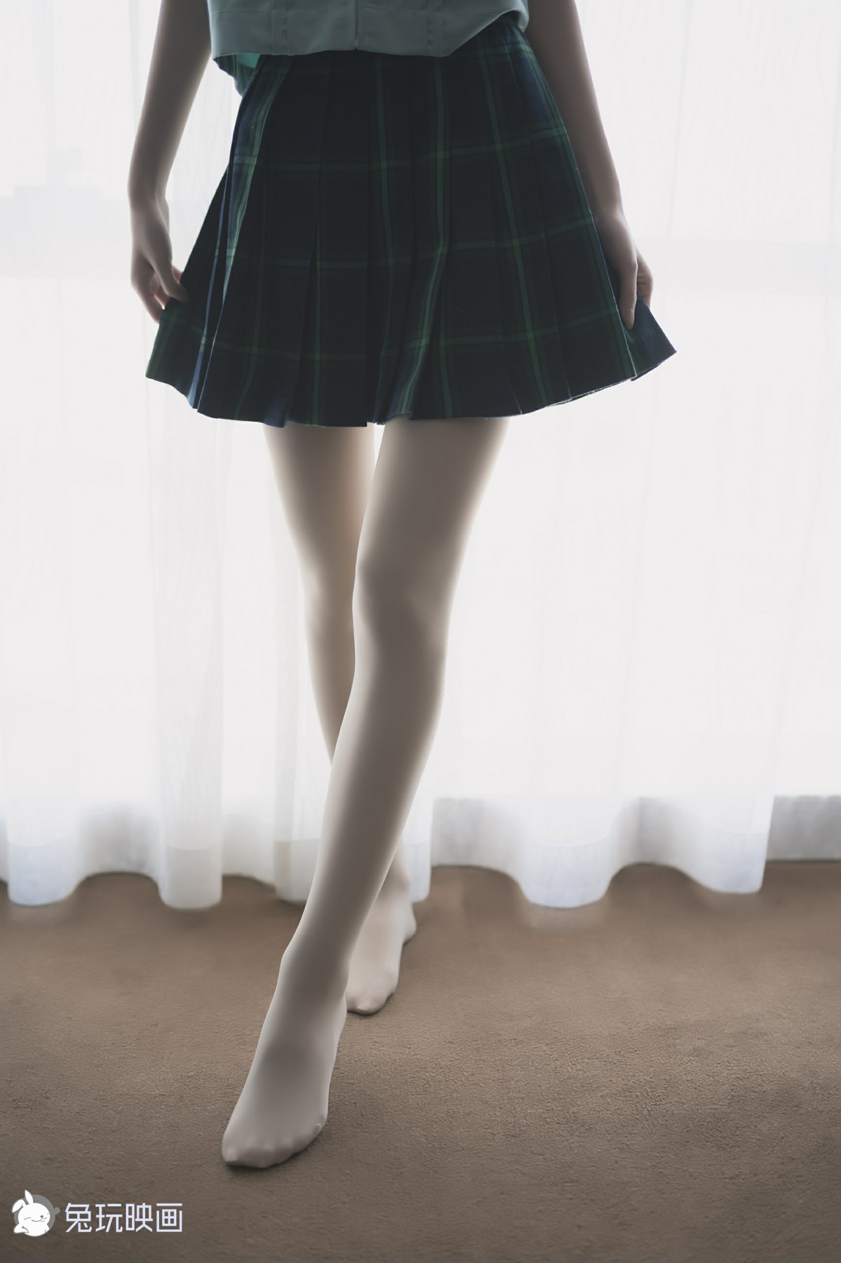 兔玩映画系列 Vol.052 这个腿也太细了吧_ – COSPLAY
