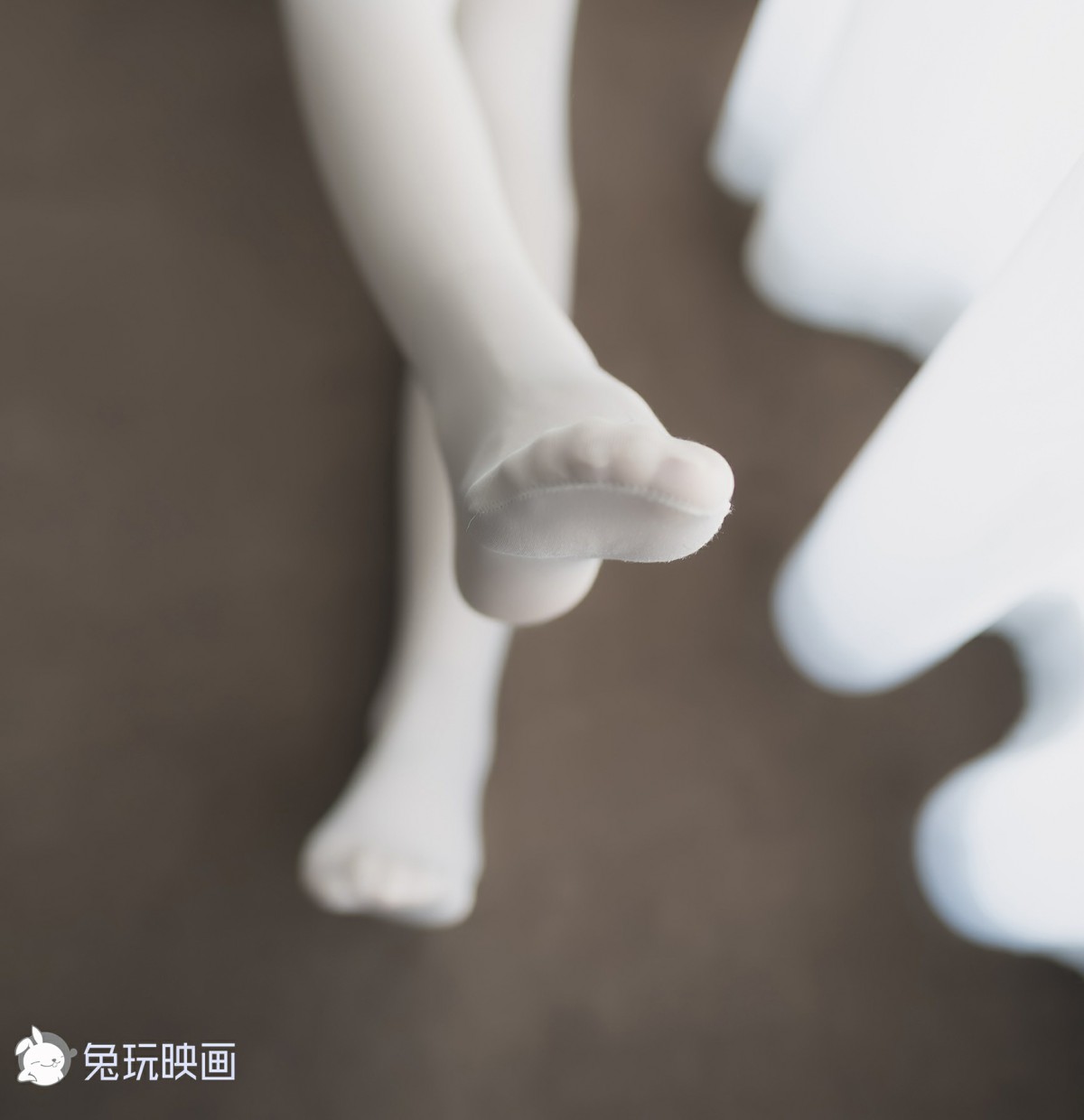 兔玩映画系列 Vol.052 这个腿也太细了吧_ – COSPLAY