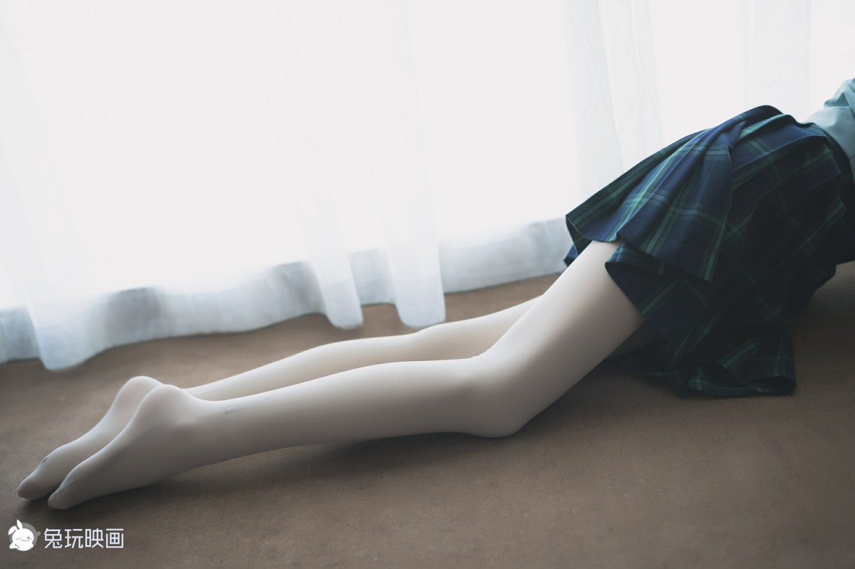 兔玩映画系列 Vol.052 这个腿也太细了吧_ – COSPLAY