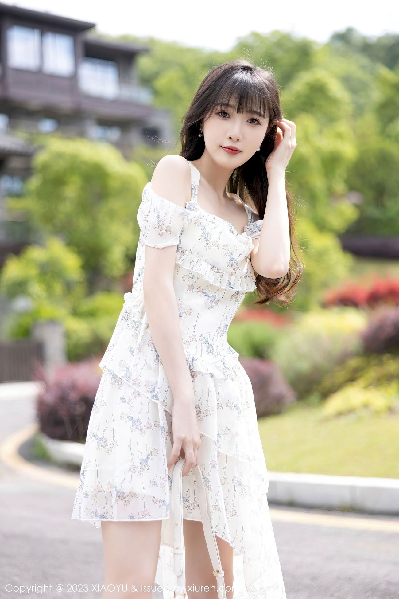 [XIAOYU语画界] VOL.1058 模特林星阑 – 婚纱服饰+白色丝袜贵州旅拍