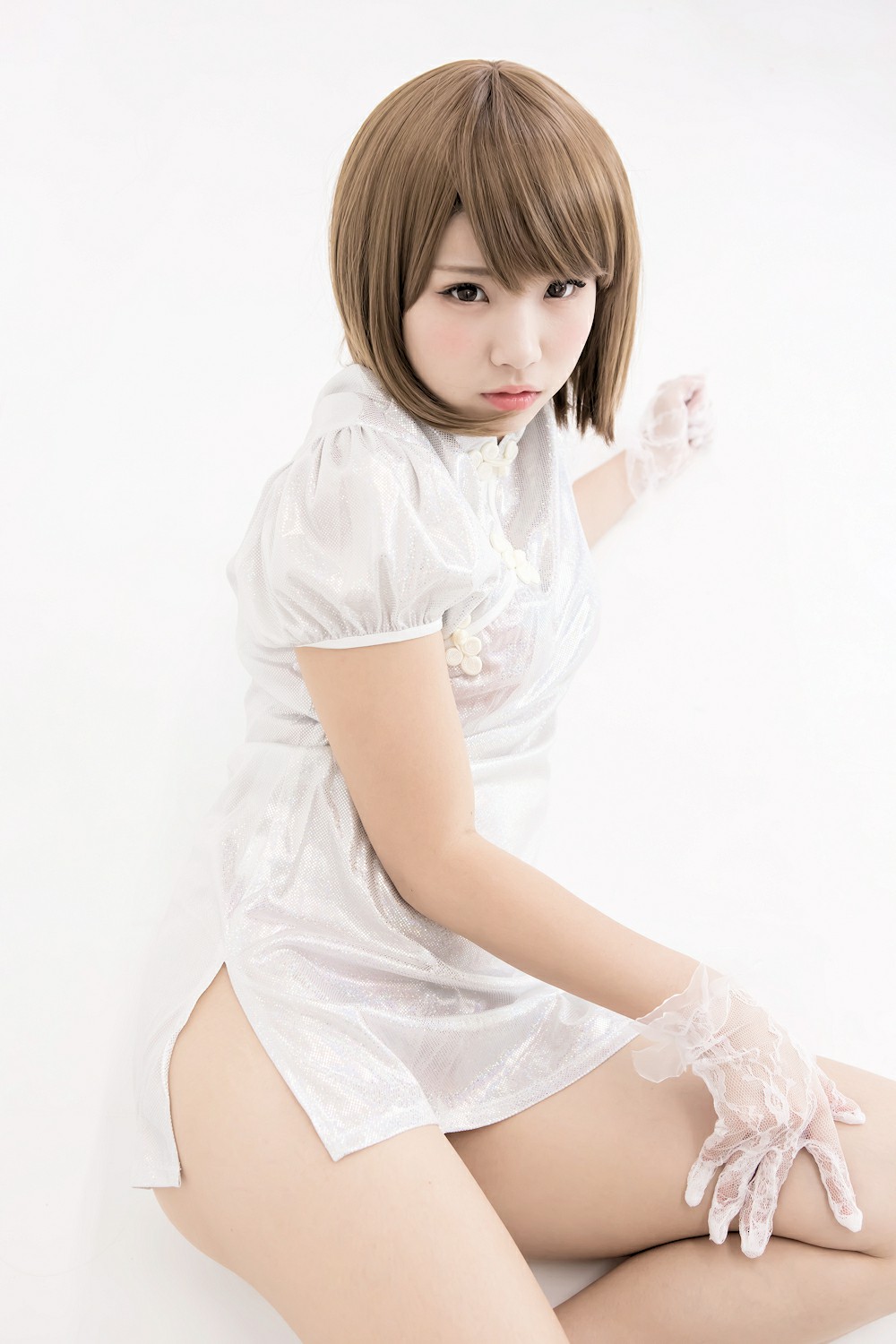 中華娘娘之白色旗袍与美腿高跟 – COSPLAY