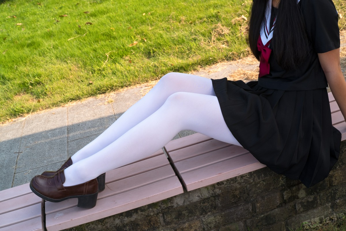 [森萝财团]萝莉丝足写真 Free-003 – COSPLAY