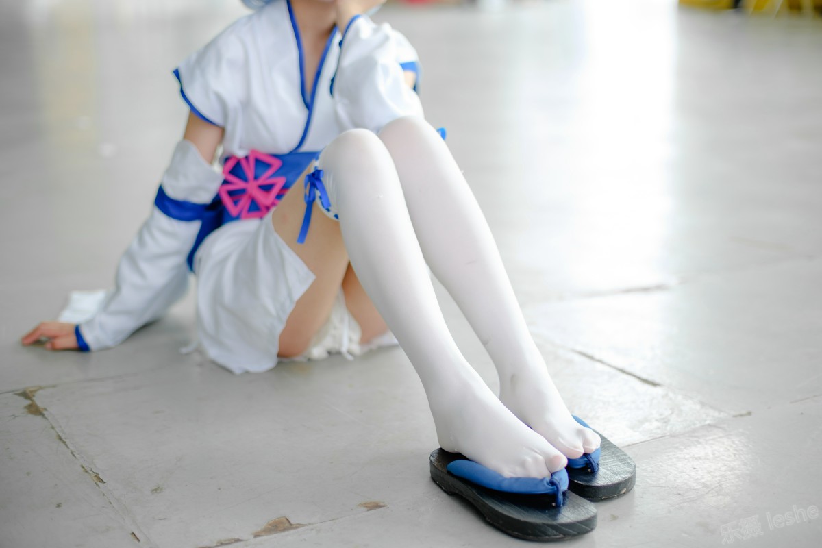[森萝财团]萝莉丝足写真 Free-002 – COSPLAY