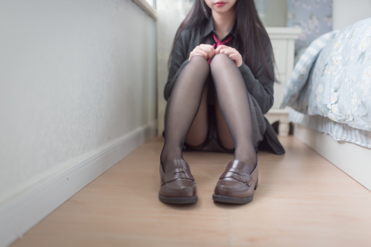 Cos小姐姐雪琪 – JK黑丝 – COSPLAY