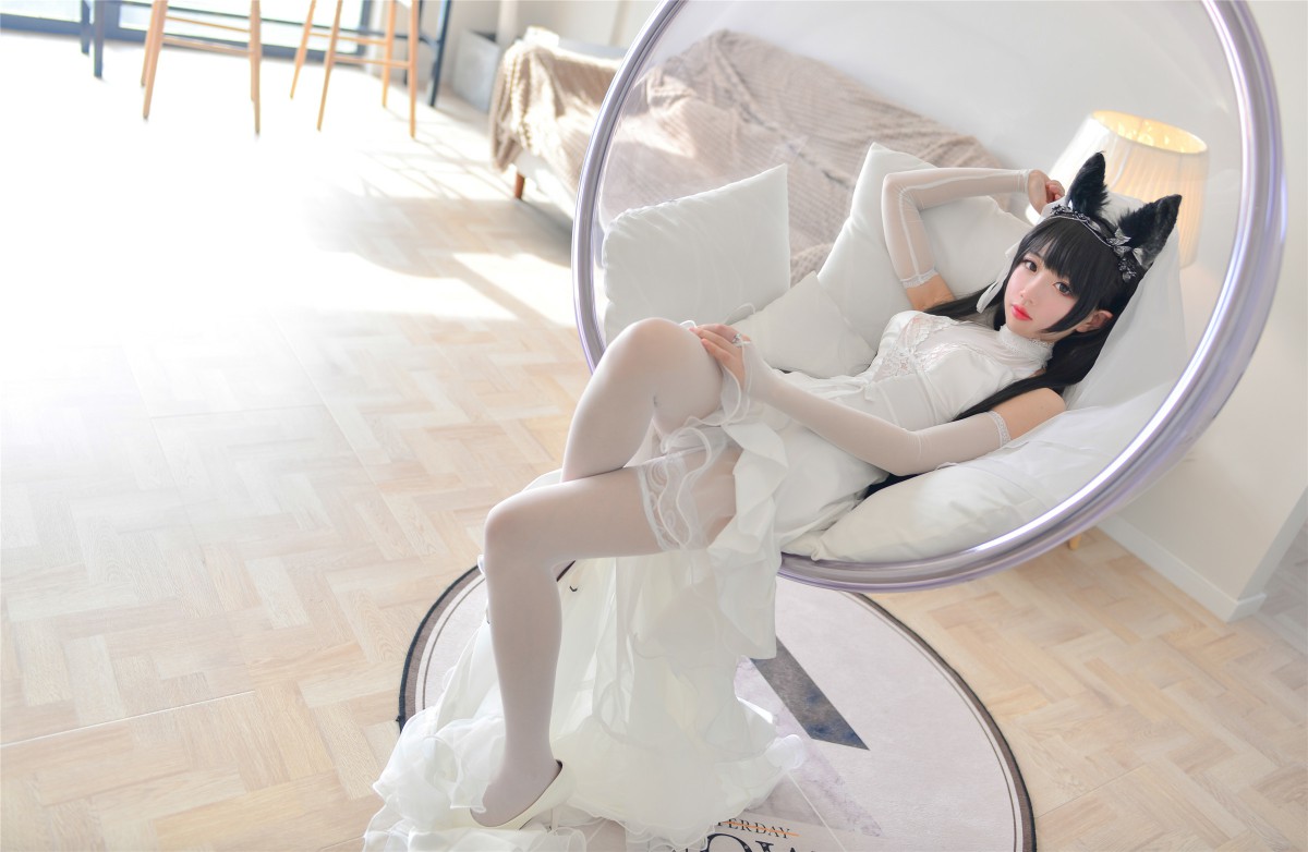 Cos小姐姐雪琪- 爱宕高跟美腿与婚纱 – COSPLAY