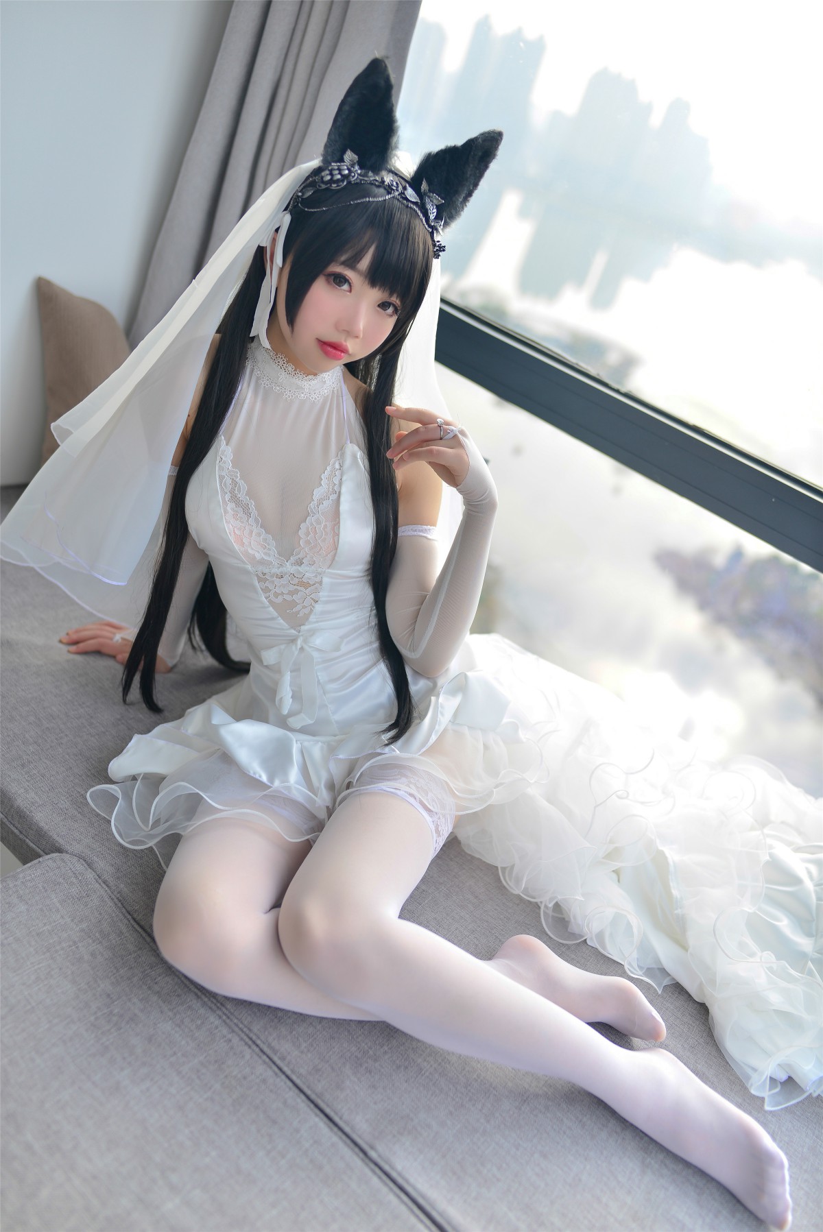 Cos小姐姐雪琪- 爱宕高跟美腿与婚纱 – COSPLAY