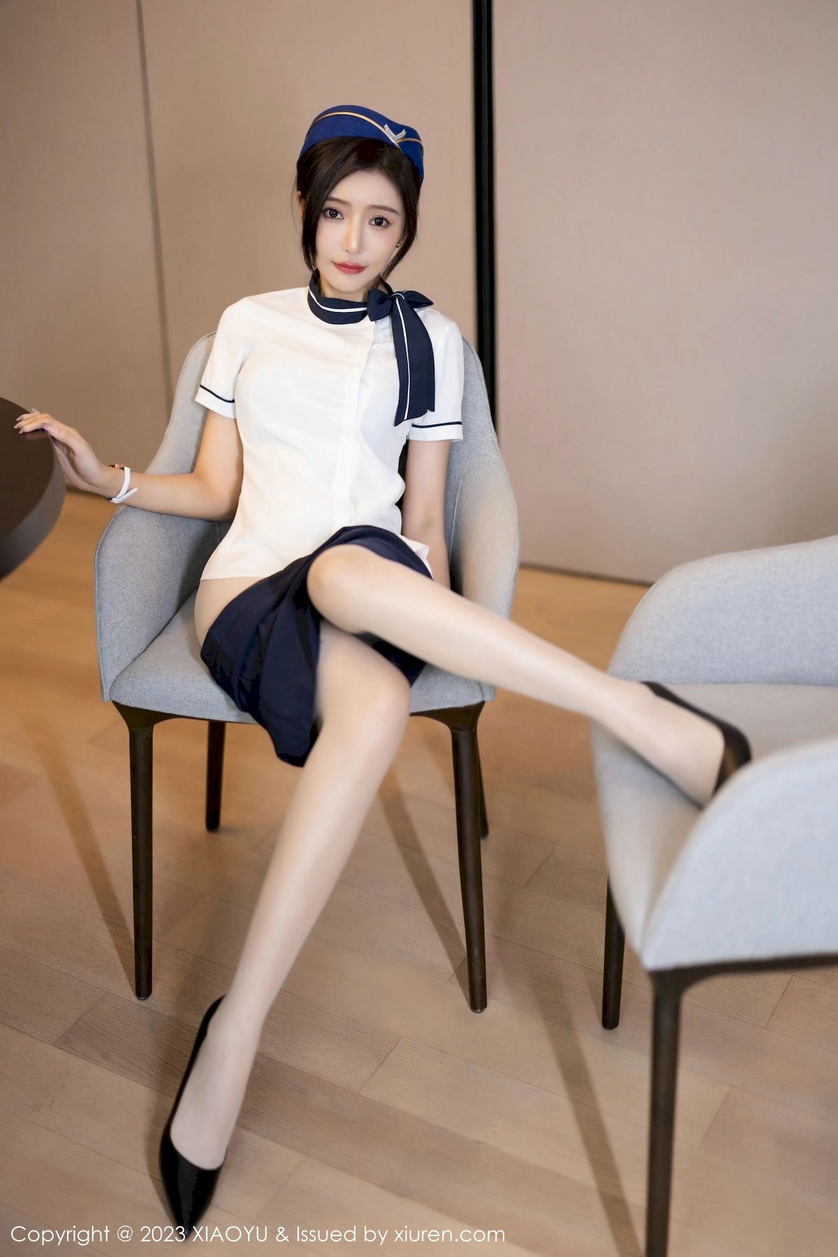[XIAOYU语画界] Vol.1012 女神王馨瑶yanni – 空姐制服+肉丝系列写真