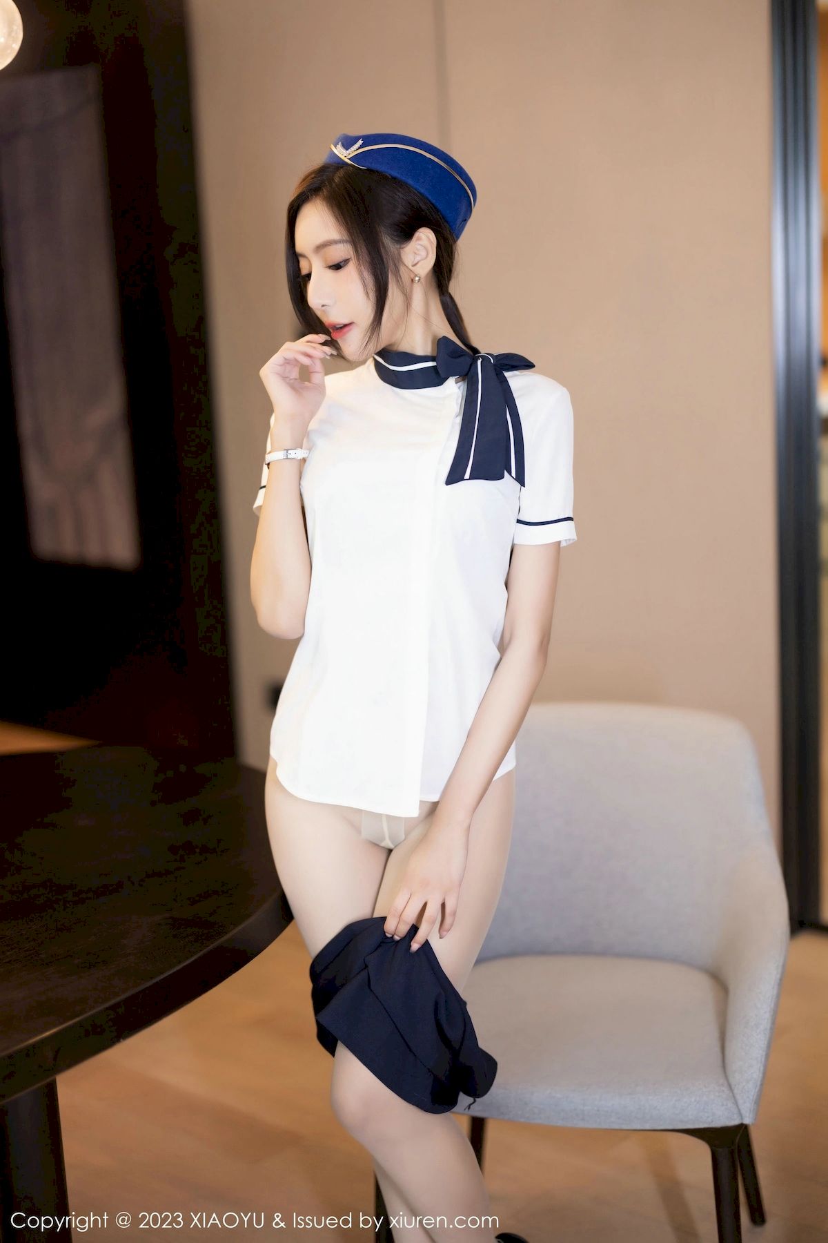 [XIAOYU语画界] Vol.1012 女神王馨瑶yanni – 空姐制服+肉丝系列写真