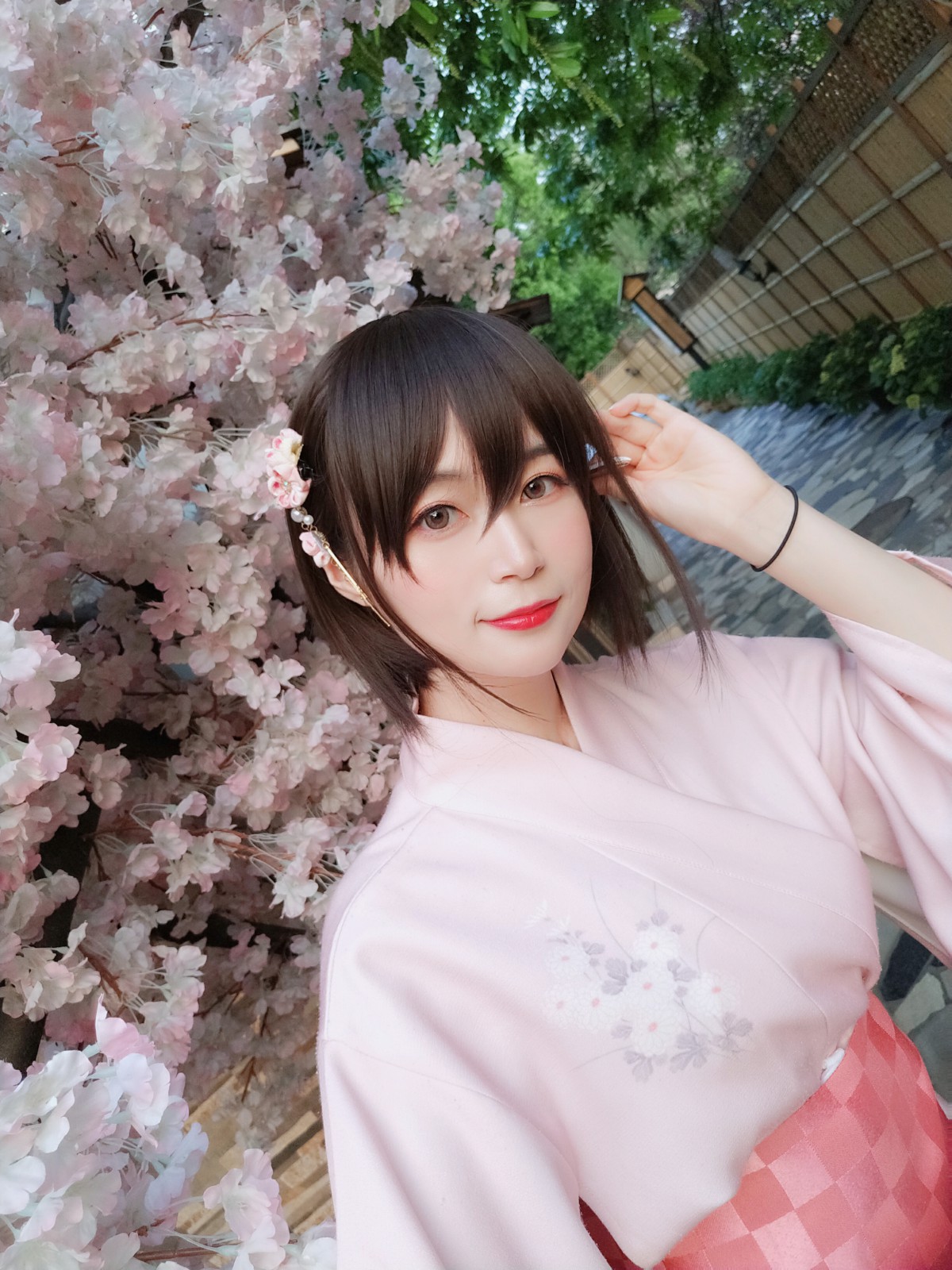 Coser小姐姐白银 – 和服温泉 – COSPLAY