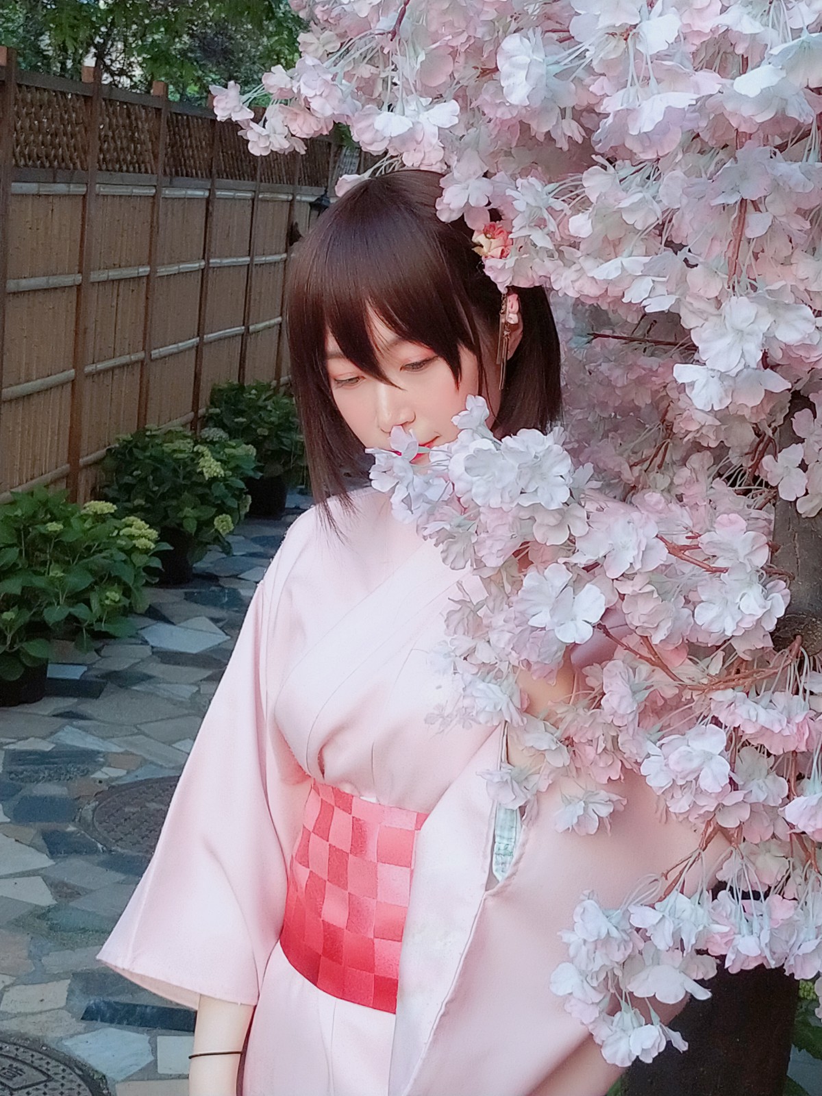 Coser小姐姐白银 – 和服温泉 – COSPLAY
