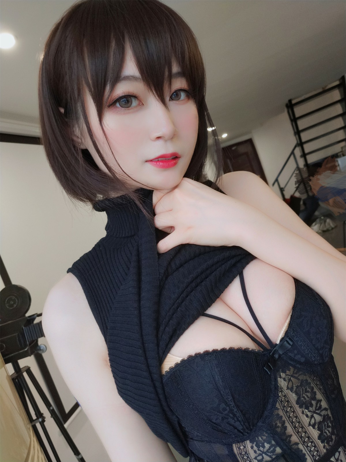 Coser小姐姐白银 – 黑色包臀裙 – COSPLAY