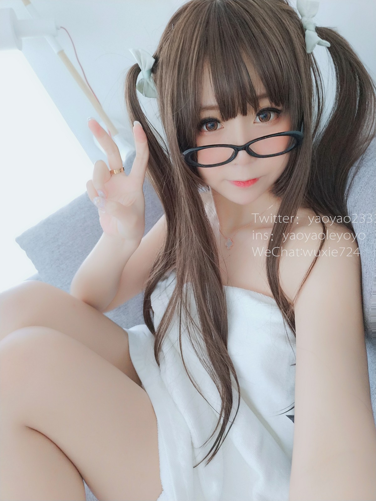 软妹摇摇乐 – 浴巾篇 – COSPLAY