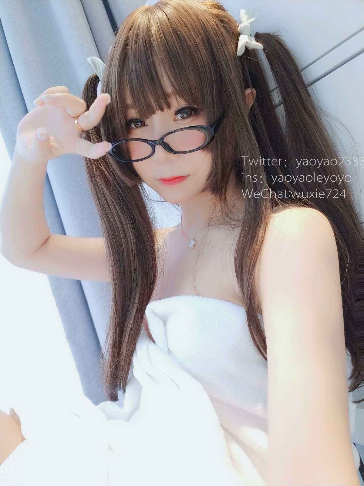 软妹摇摇乐 – 浴巾篇 – COSPLAY