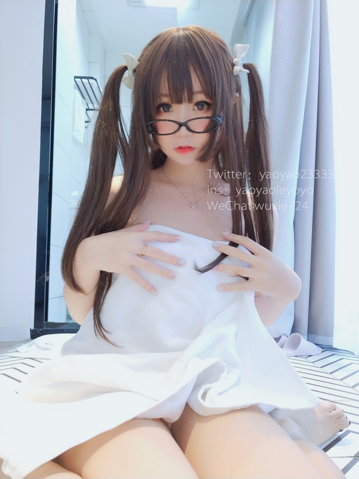 软妹摇摇乐 – 浴巾篇 – COSPLAY