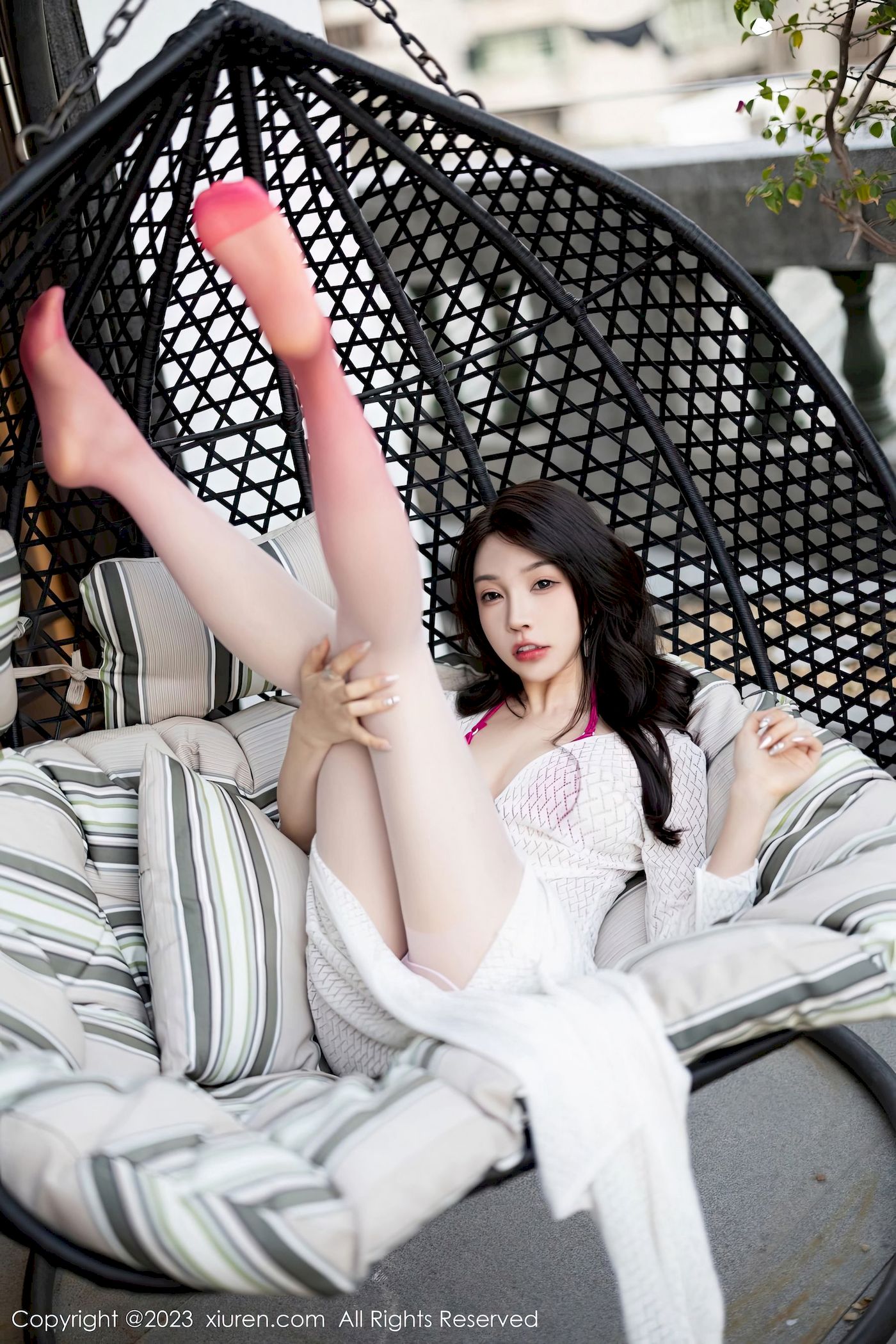 [XiuRen秀人网] No.6540 徐莉芝Booty – 连身长裙+比基尼海南岛旅拍