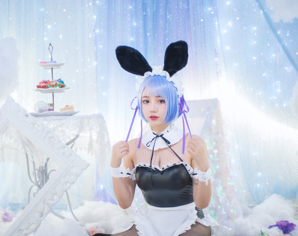 [Cosplay]洛丽塔大哥 – 蕾姆兔女郎 – COSPLAY