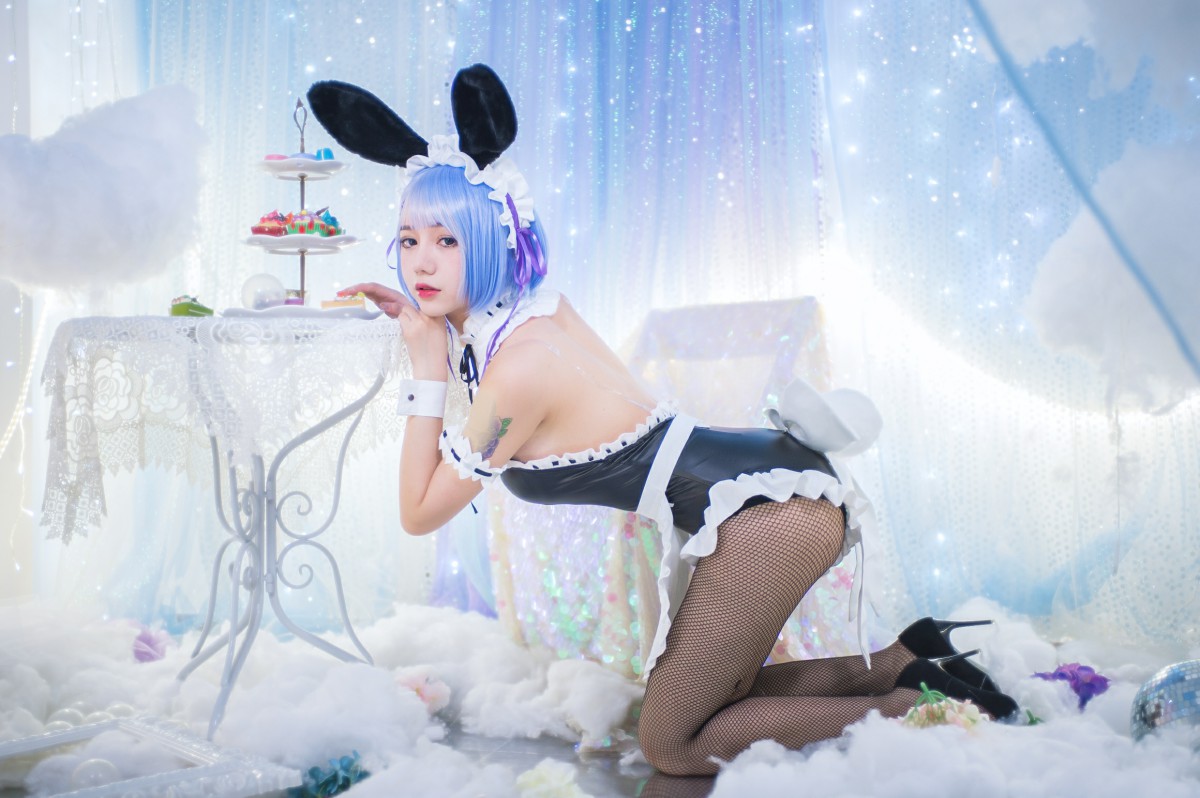 [Cosplay]洛丽塔大哥 – 蕾姆兔女郎 – COSPLAY