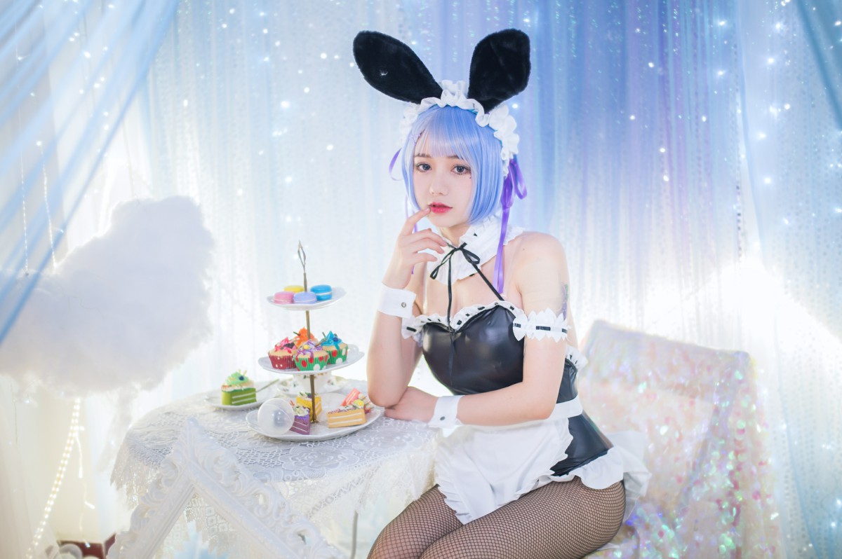 [Cosplay]洛丽塔大哥 – 蕾姆兔女郎 – COSPLAY