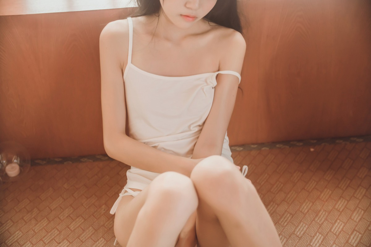 萝莉风COS 桜桃喵 – 小背心2 – COSPLAY