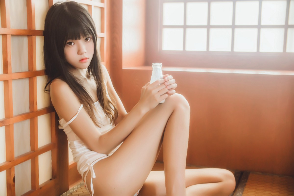 萝莉风COS 桜桃喵 – 小背心2 – COSPLAY