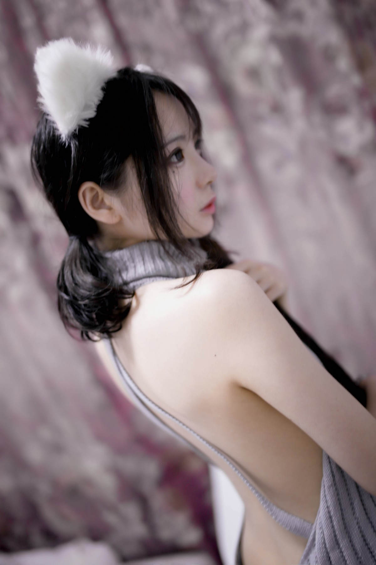 [Cosplay]疯猫ss -露背毛衣 – COSPLAY