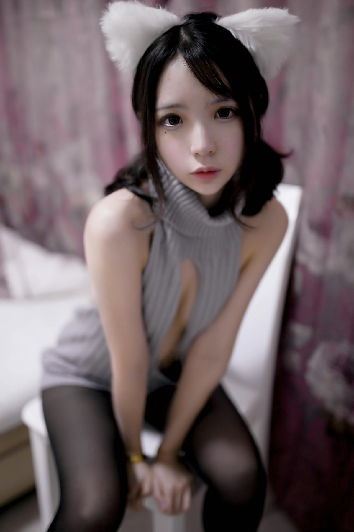 [Cosplay]疯猫ss -露背毛衣 – COSPLAY