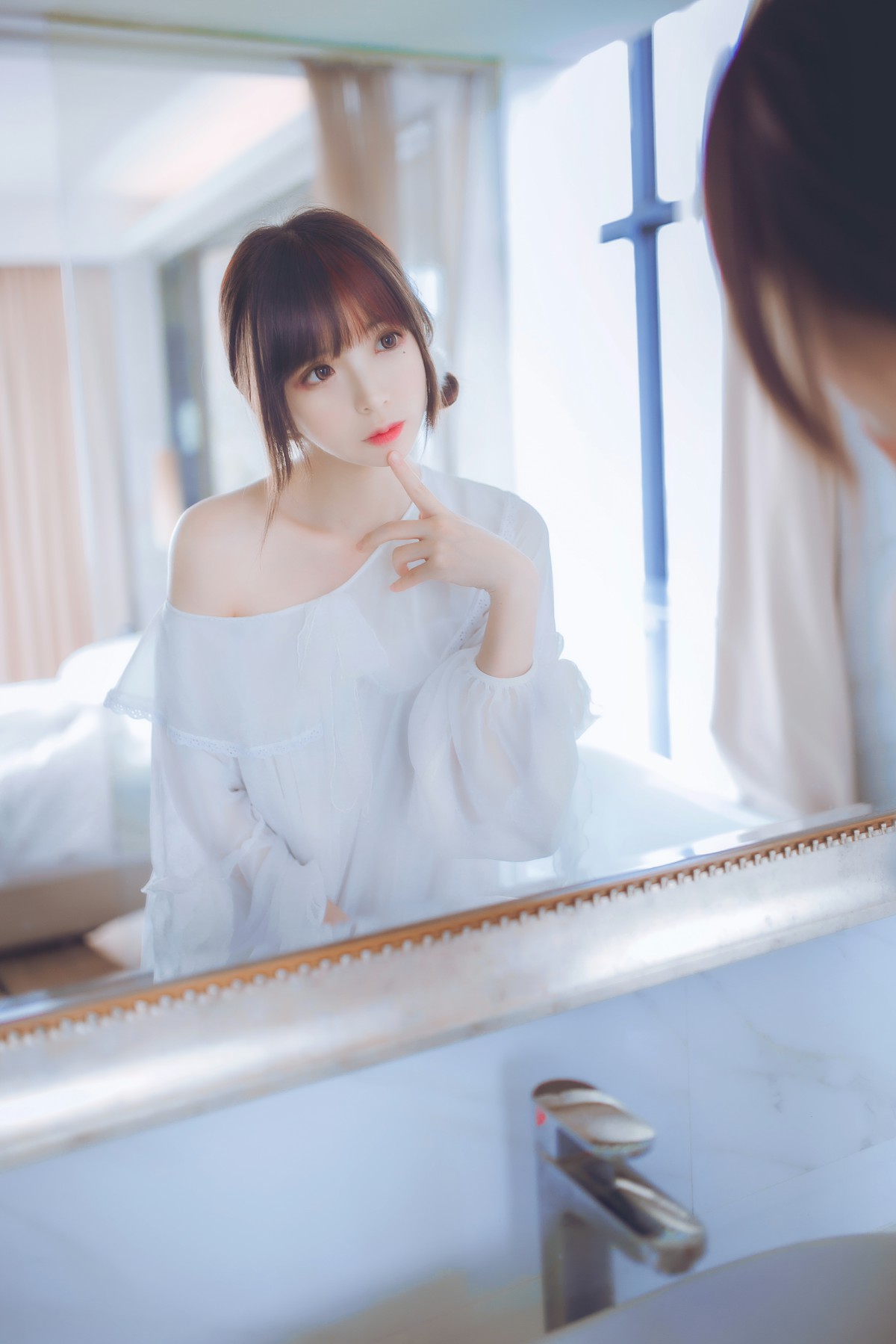 [Cosplay]疯猫ss -白色睡衣 – COSPLAY