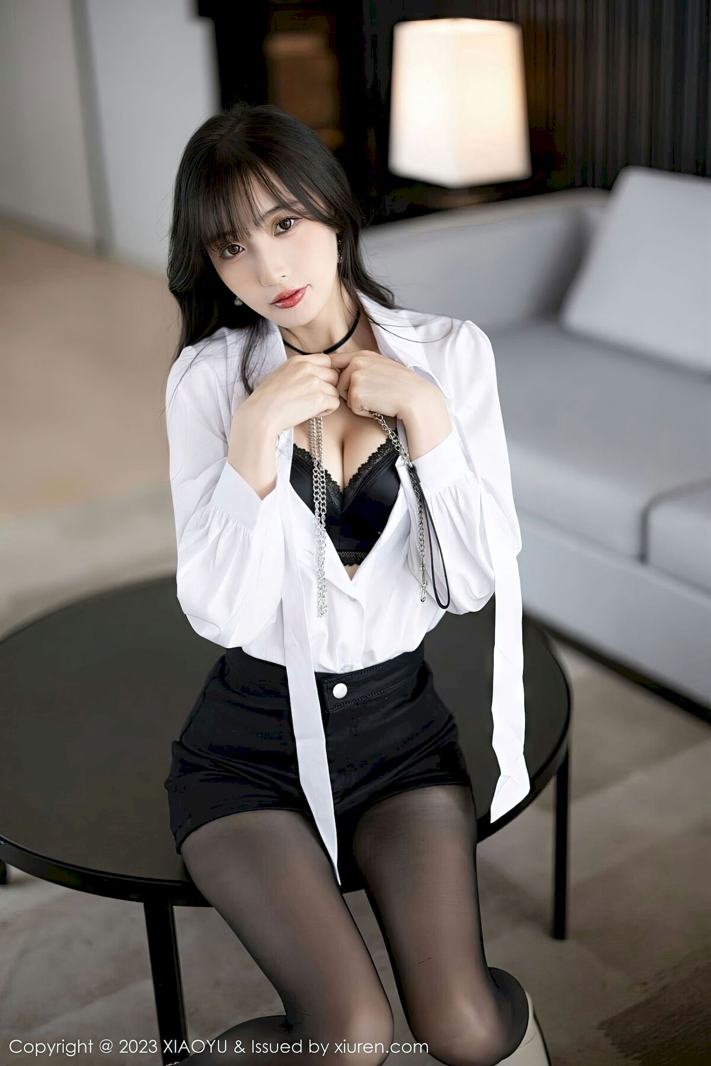 [XIAOYU语画界] Vol.1020 模特林星阑 – 格子服饰+黑色短裤性感写真