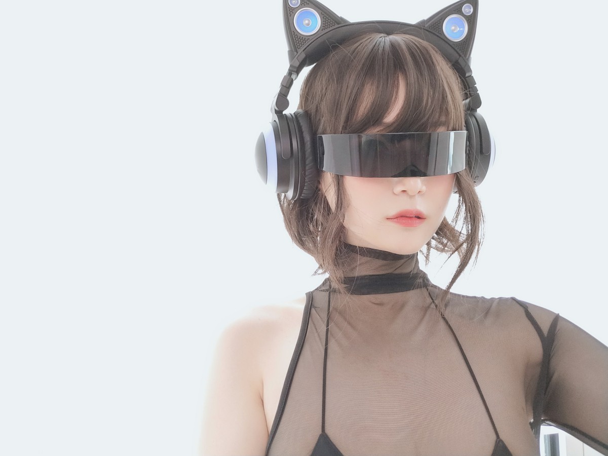 Coser小姐姐白银 – 电子喵 – COSPLAY