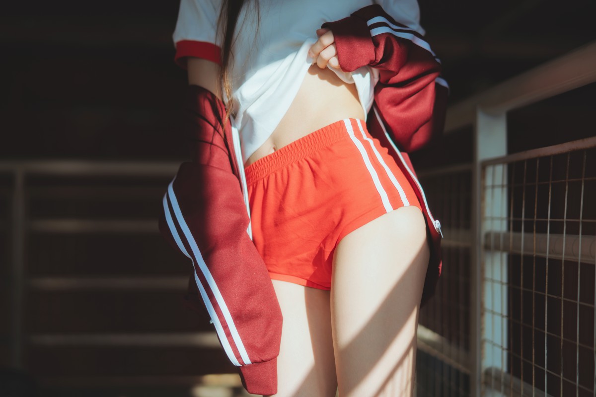 [Cosplay]桜桃喵 – 红色体操服 – COSPLAY