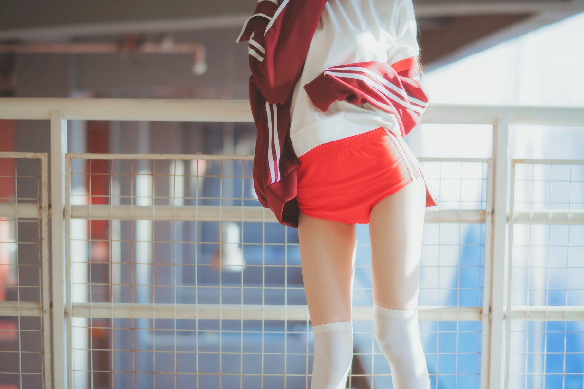 [Cosplay]桜桃喵 – 红色体操服 – COSPLAY