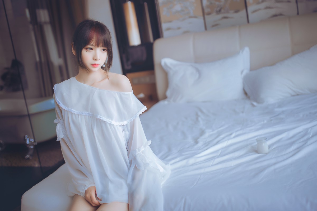 [Cosplay]疯猫ss – 睡衣与浴室的水手服 – COSPLAY