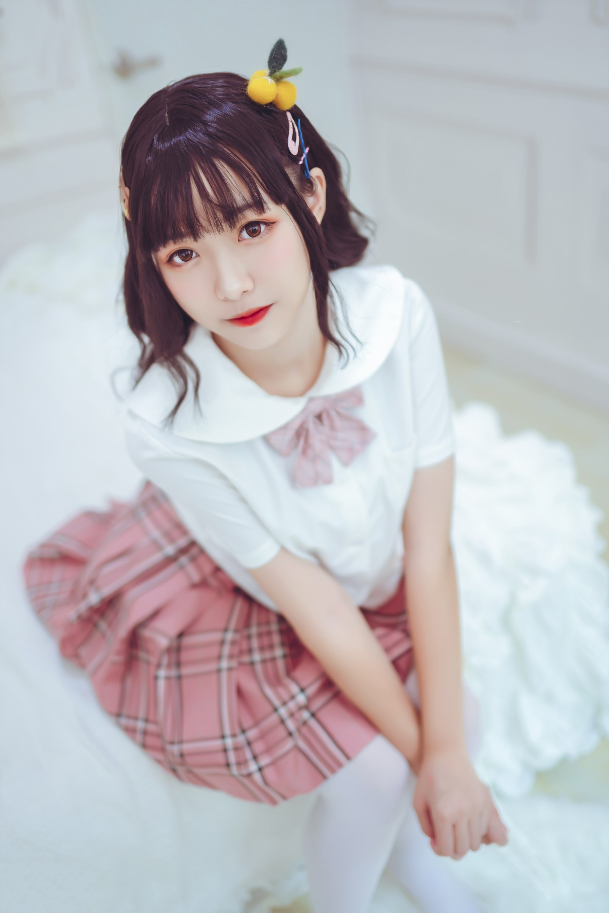 喵糖映画 VOL.001 过膝白丝 – COSPLAY