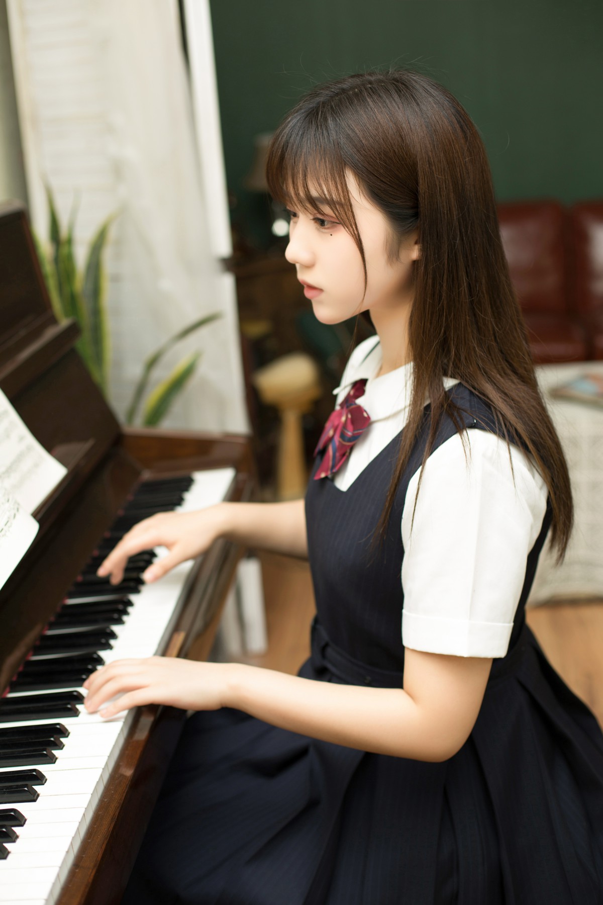 [喵糖映画]VOL.004 镜酱 文静学妹 – COSPLAY
