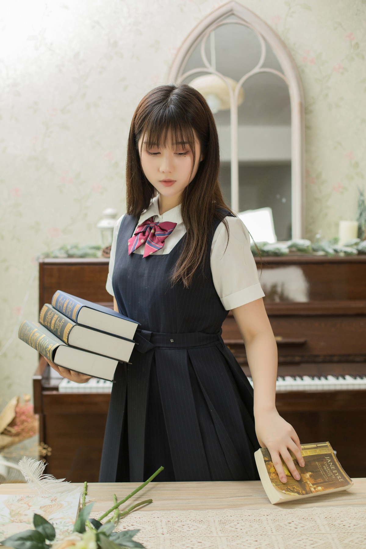 [喵糖映画]VOL.004 镜酱 文静学妹 – COSPLAY