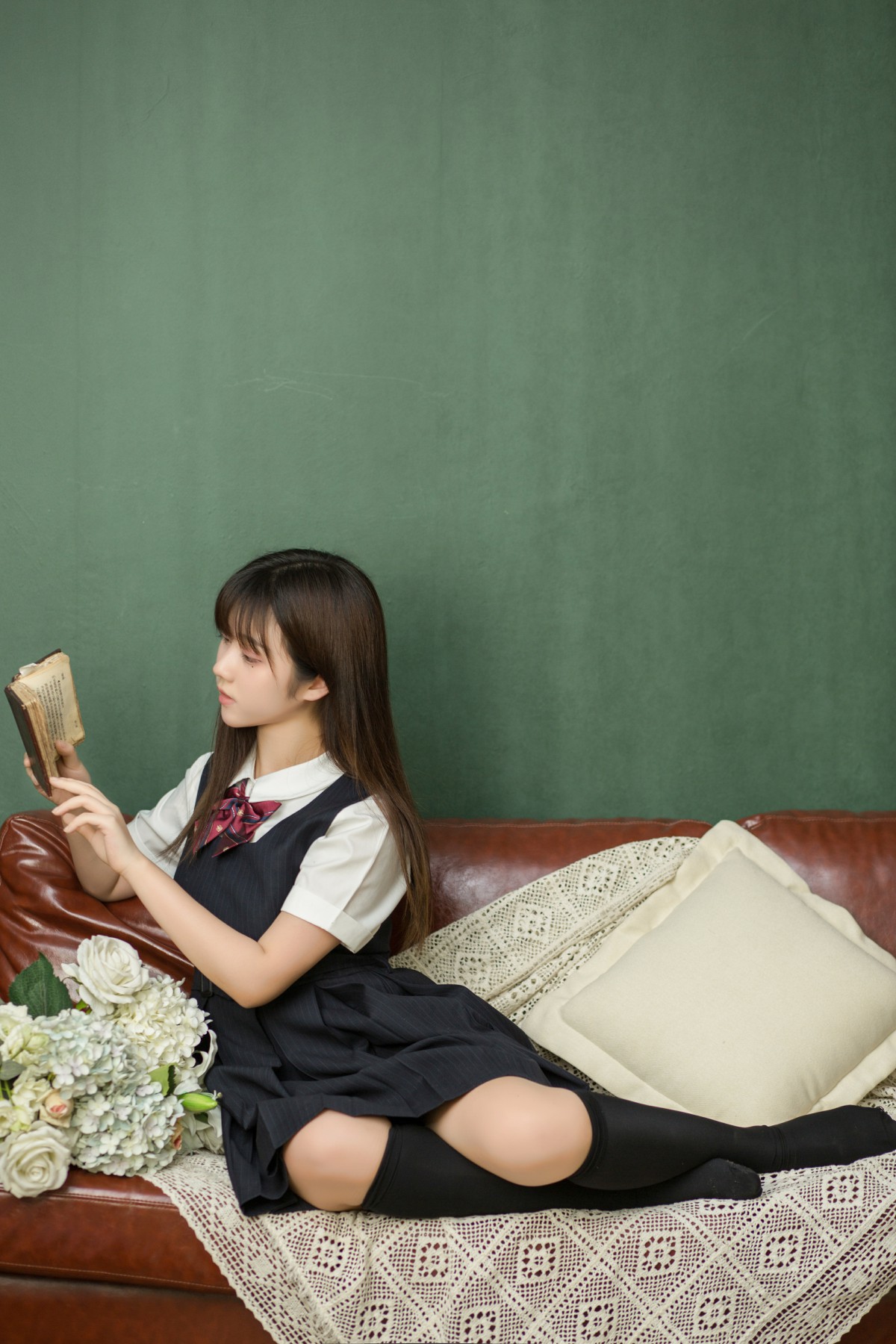 [喵糖映画]VOL.004 镜酱 文静学妹 – COSPLAY