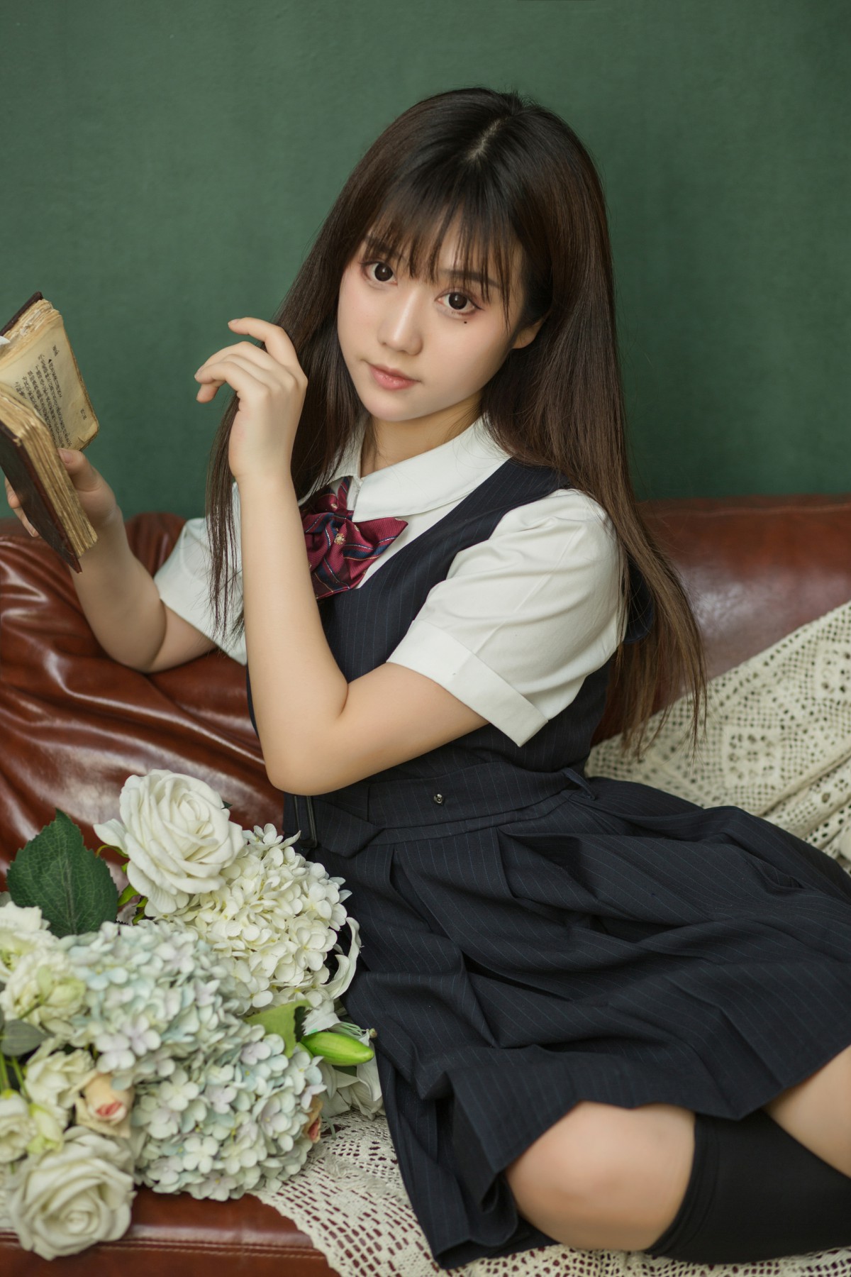 [喵糖映画]VOL.004 镜酱 文静学妹 – COSPLAY