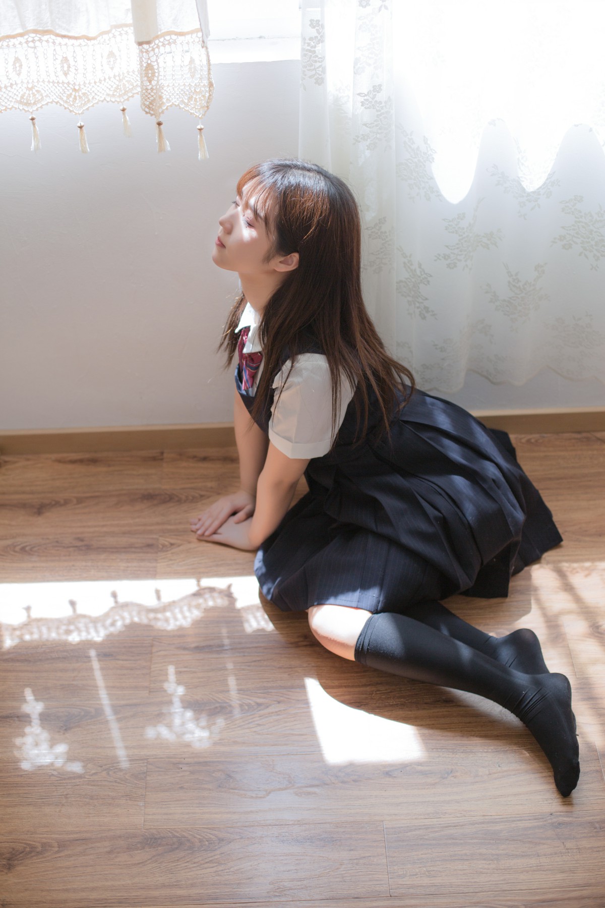 [喵糖映画]VOL.004 镜酱 文静学妹 – COSPLAY