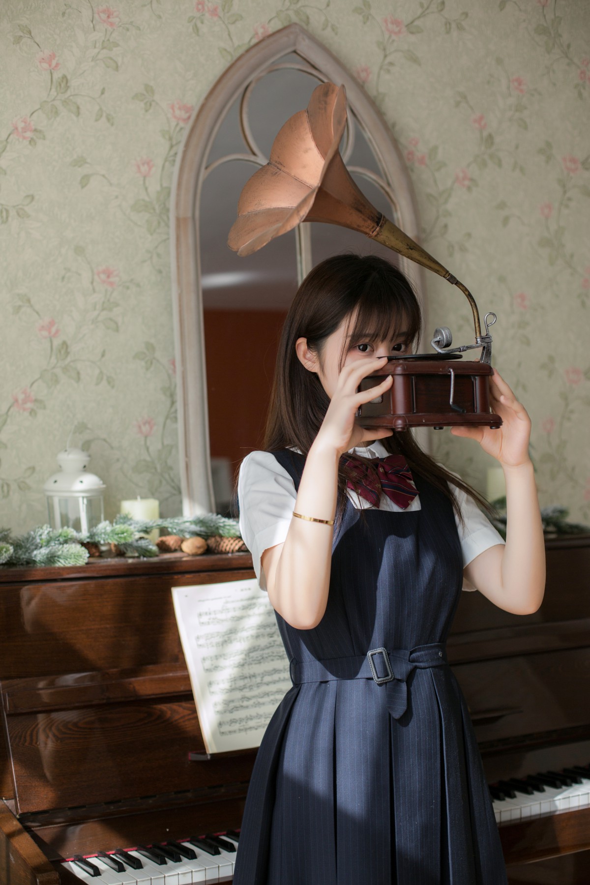 [喵糖映画]VOL.004 镜酱 文静学妹 – COSPLAY