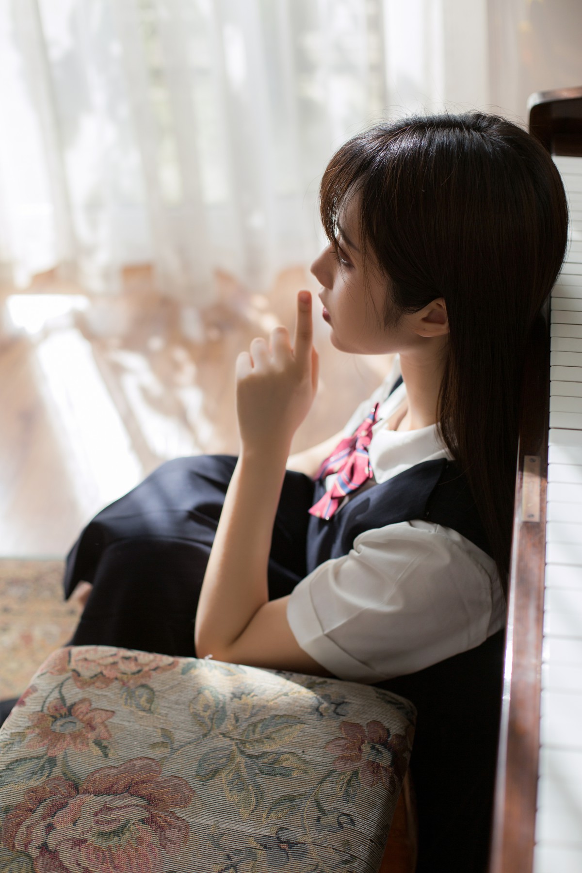 [喵糖映画]VOL.004 镜酱 文静学妹 – COSPLAY