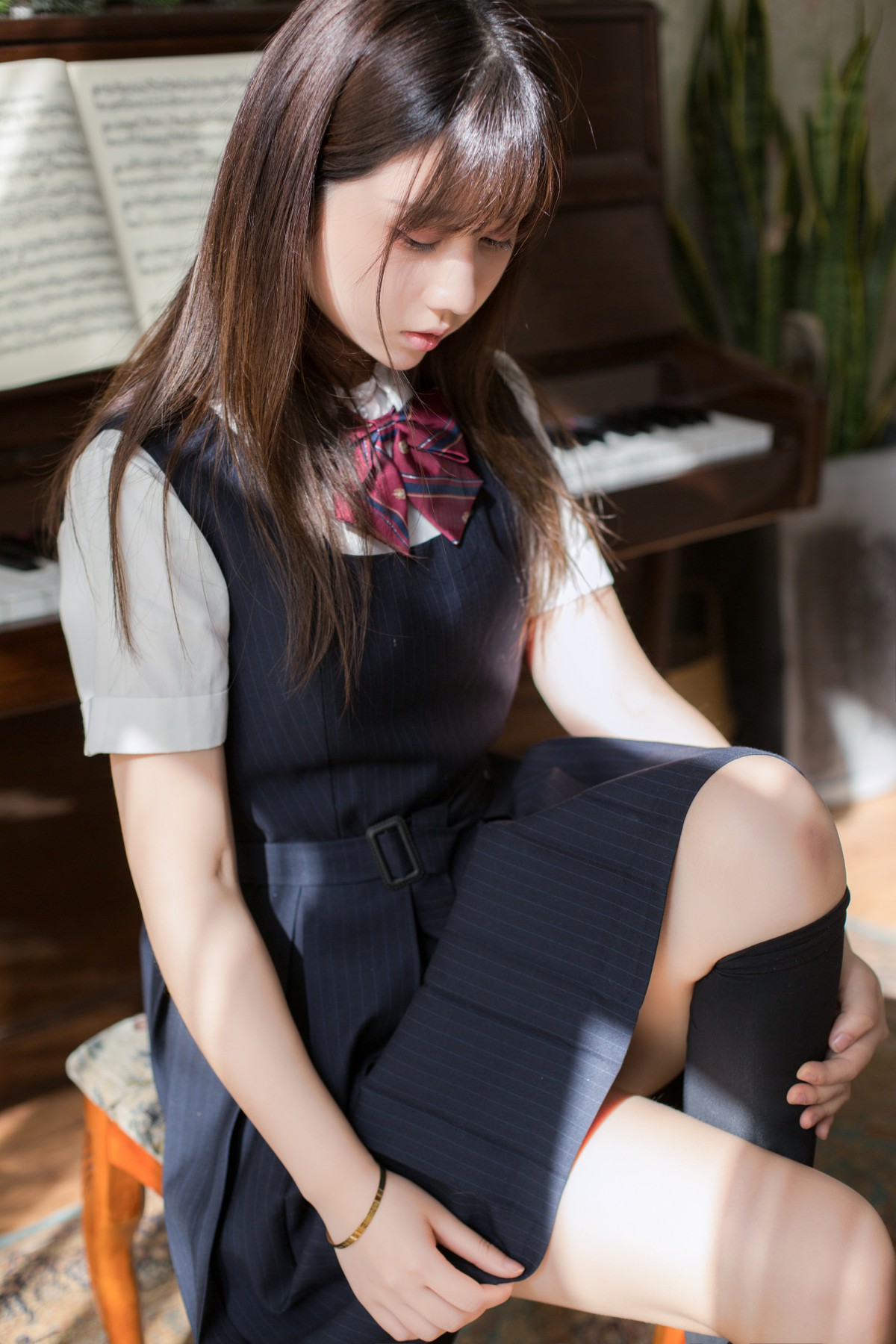 [喵糖映画]VOL.004 镜酱 文静学妹 – COSPLAY