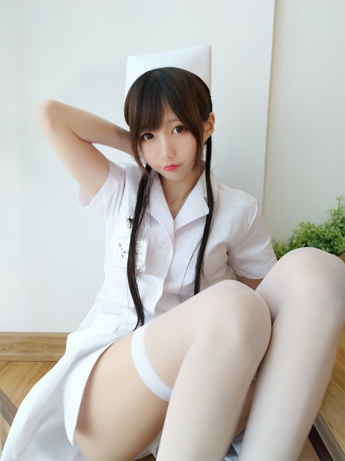 [Cosplay]NAGISA魔物喵–自摄系列 NO.002 白丝护士 – COSPLAY