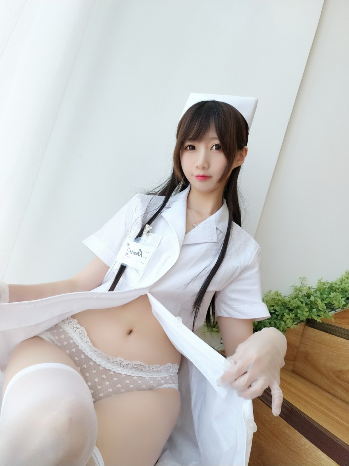 [Cosplay]NAGISA魔物喵–自摄系列 NO.002 白丝护士 – COSPLAY