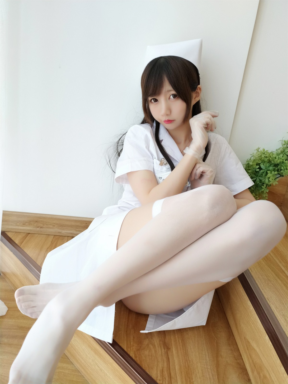 [Cosplay]NAGISA魔物喵–自摄系列 NO.002 白丝护士 – COSPLAY